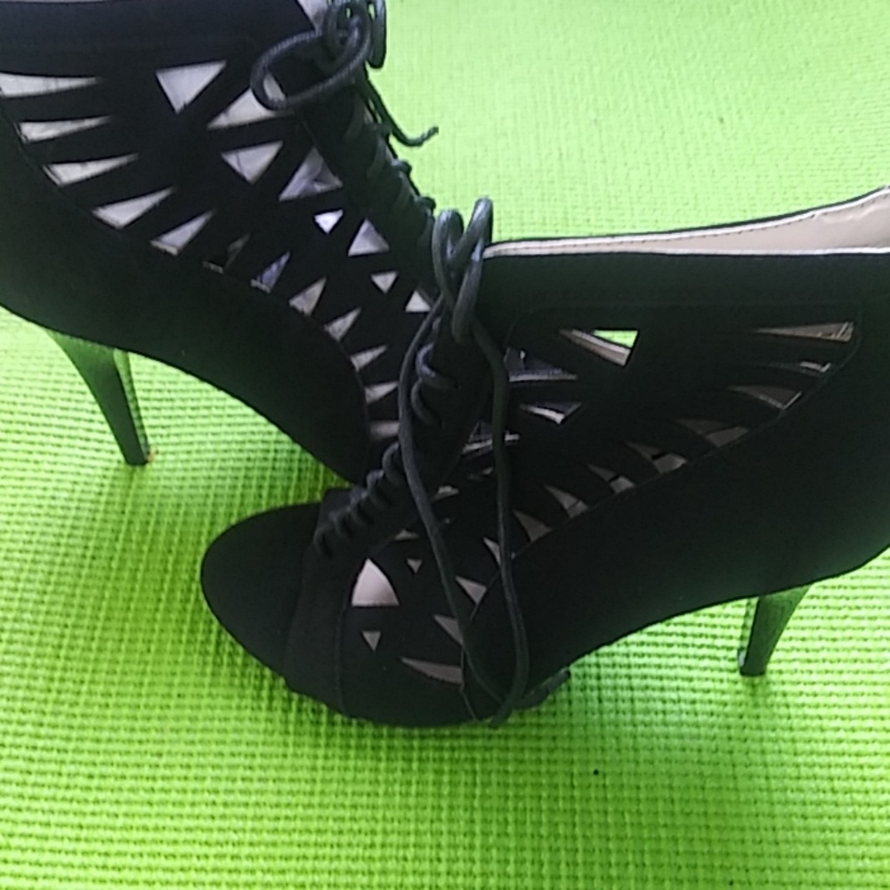 Brand New heels